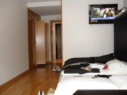 א-קורוניה Hotel Ofi חדר תמונה